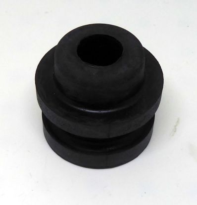 Lower radiator mount MG3