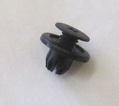 Clip sill moulding MG3