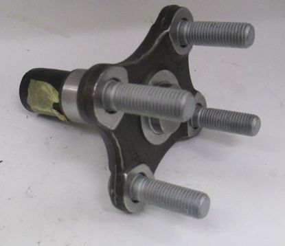 MG3 Rear Stub Axle