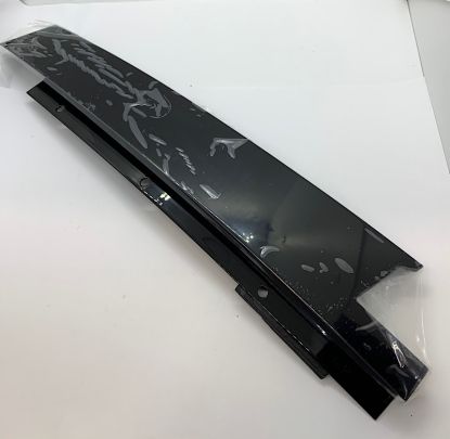 B Post exterior trim driver side rear MG6 MY15