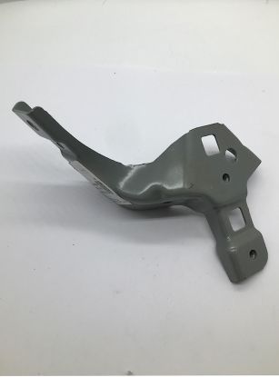 Bracket front bumper RH lower MG3 facelift