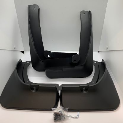 Mud guards for of 4 MG5 Pre-Facelift Only