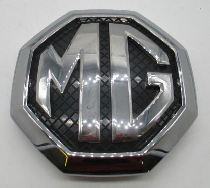 Front grille badge MG3