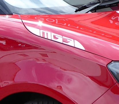 MG3 Decal Trophy White RH Bonnet