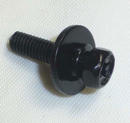 Bolt/screw under tray to sub frame MG6 GT Magnette