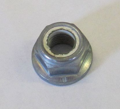 Nut front suspension lower arm to s/frame MG6 GT