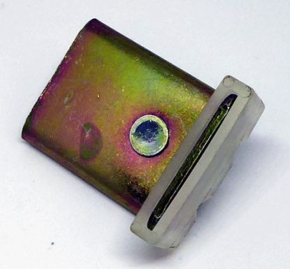 Bracket - front door glass stop MGF TF
