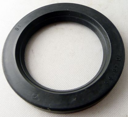 MGB MGA Banjo axle rear hub oil seal