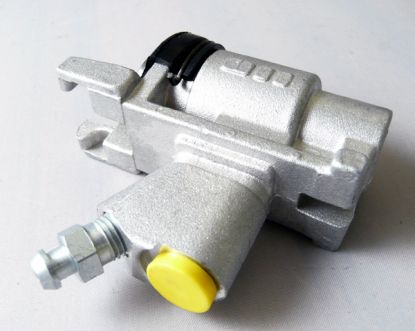 REAR WHEEL CYLINDER MGC