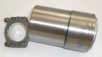 Piston and Liner set of 4 1.1 16V