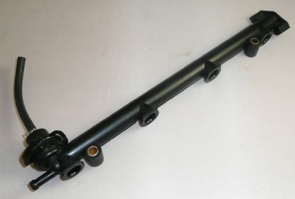 Rail assembly-multi point injection fuel regulator