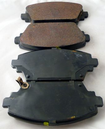 Disc pad set ZR160 and ZS180 O.E Not boxed