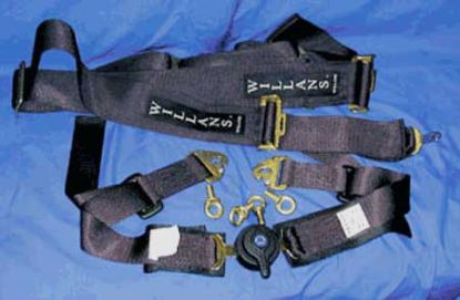WILLANS BLACK RH 4X4 CLUB SEAT BELT