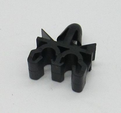 Clip brake pipe R200 R400