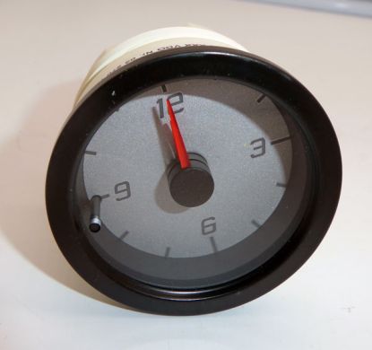 CLOCK ANALOGUE MG TF LE 500
