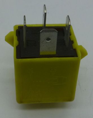 Relay 4 pin Yellow