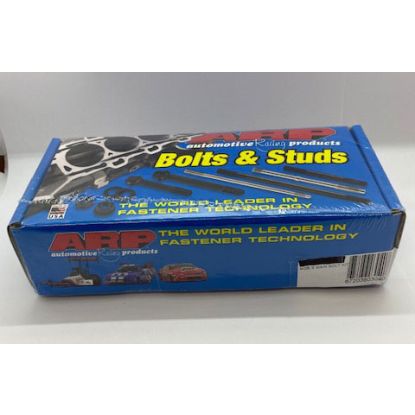 MGB 3 or 5 Main bearing Stud & Nut set Pre 18V