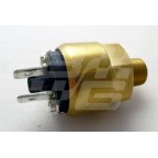 Image for OIL PRESSURE SWITCH (20psi)TR8 (GPS117UR)