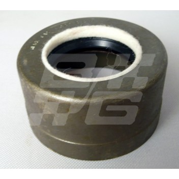 Image for GEARBOX REAR OIL SEAL MGA 1500