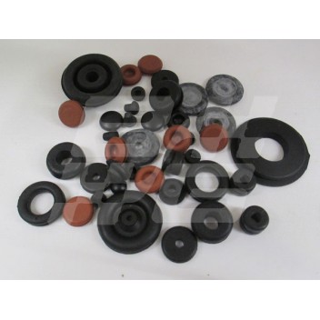 Image for MGA GROMMET SET (33 PIECES)