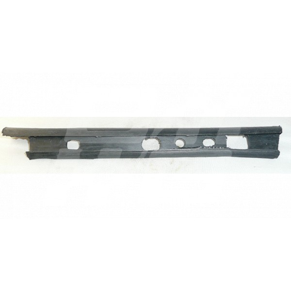 Image for QTR LGHT-DOOR SEAL RH B RDST