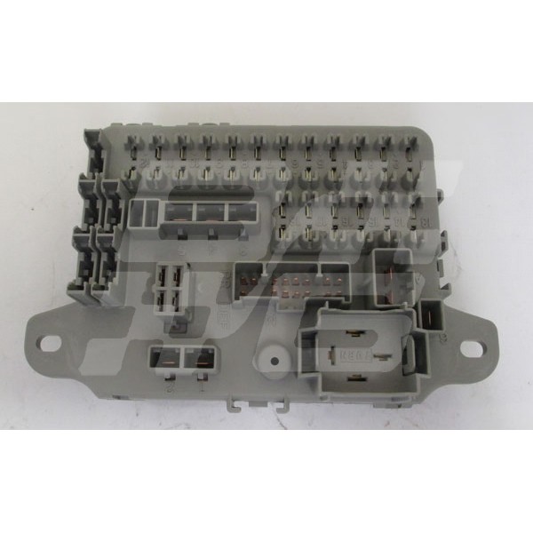 Image for Fuse box assembly R200 R400
